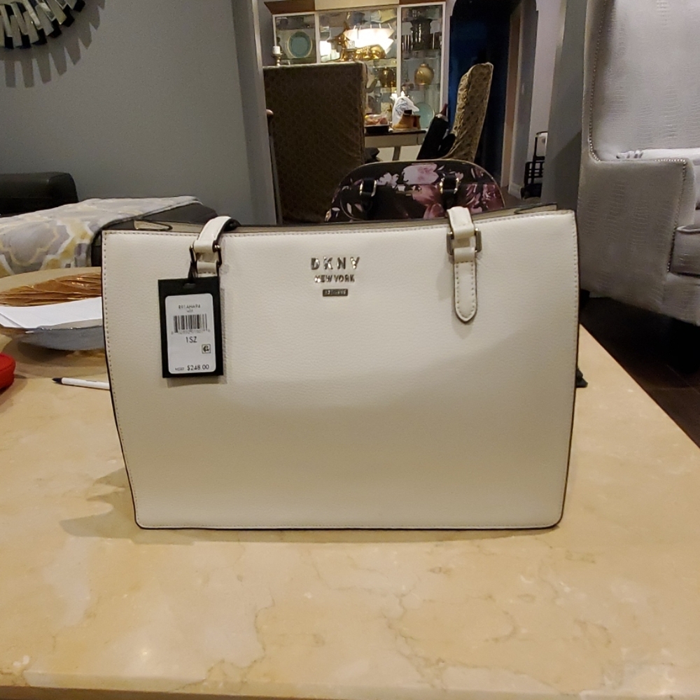 Dkny l white TOTE bag  leather large bag